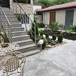 Relax 1&2 Апартаменты