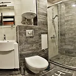 Relax 1&2 Апартаменты