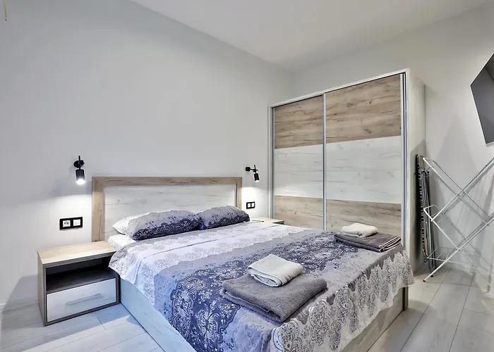 Relax 1&2 Daire Varna